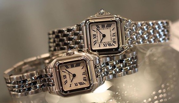 腕時計　カルティエ　パンテール　SMサイズ
